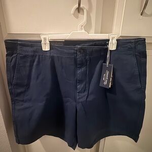 Vineyard Vines Men’s Navy Flat-Front Chino Shorts